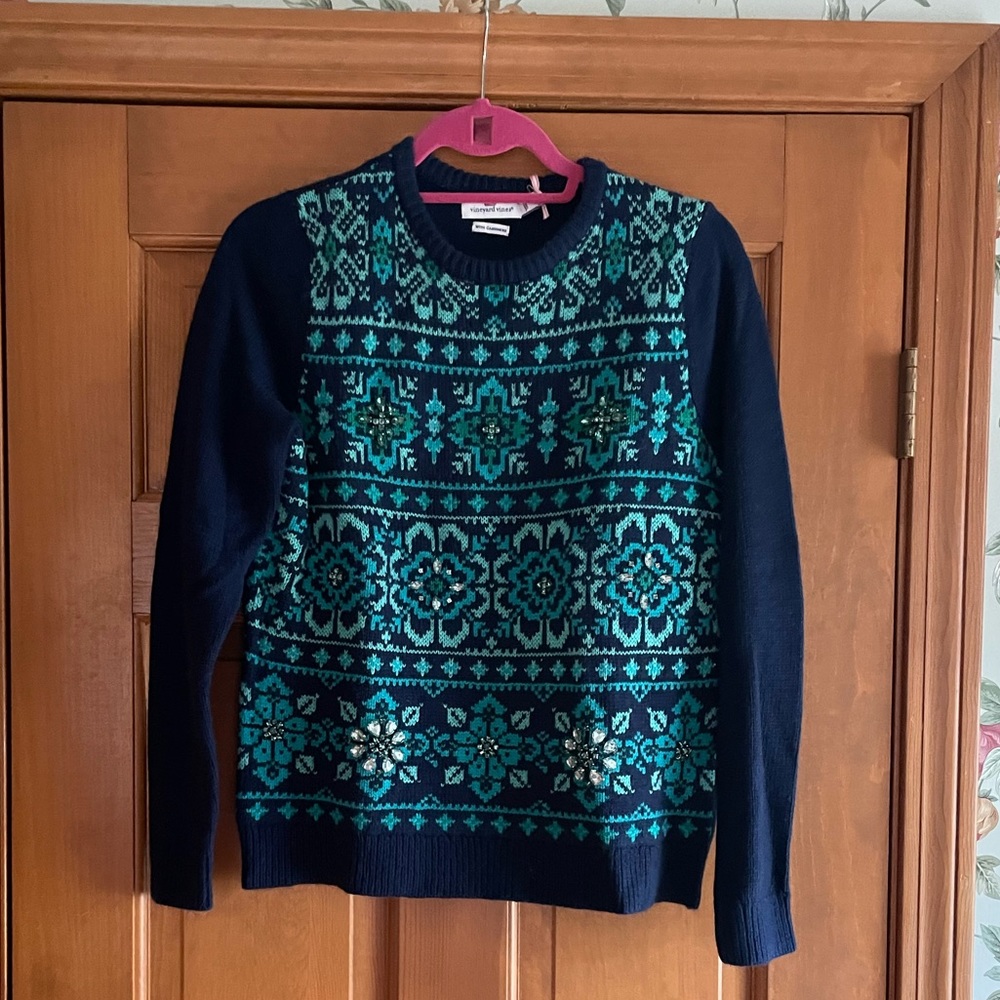 Vineyard vines sweater